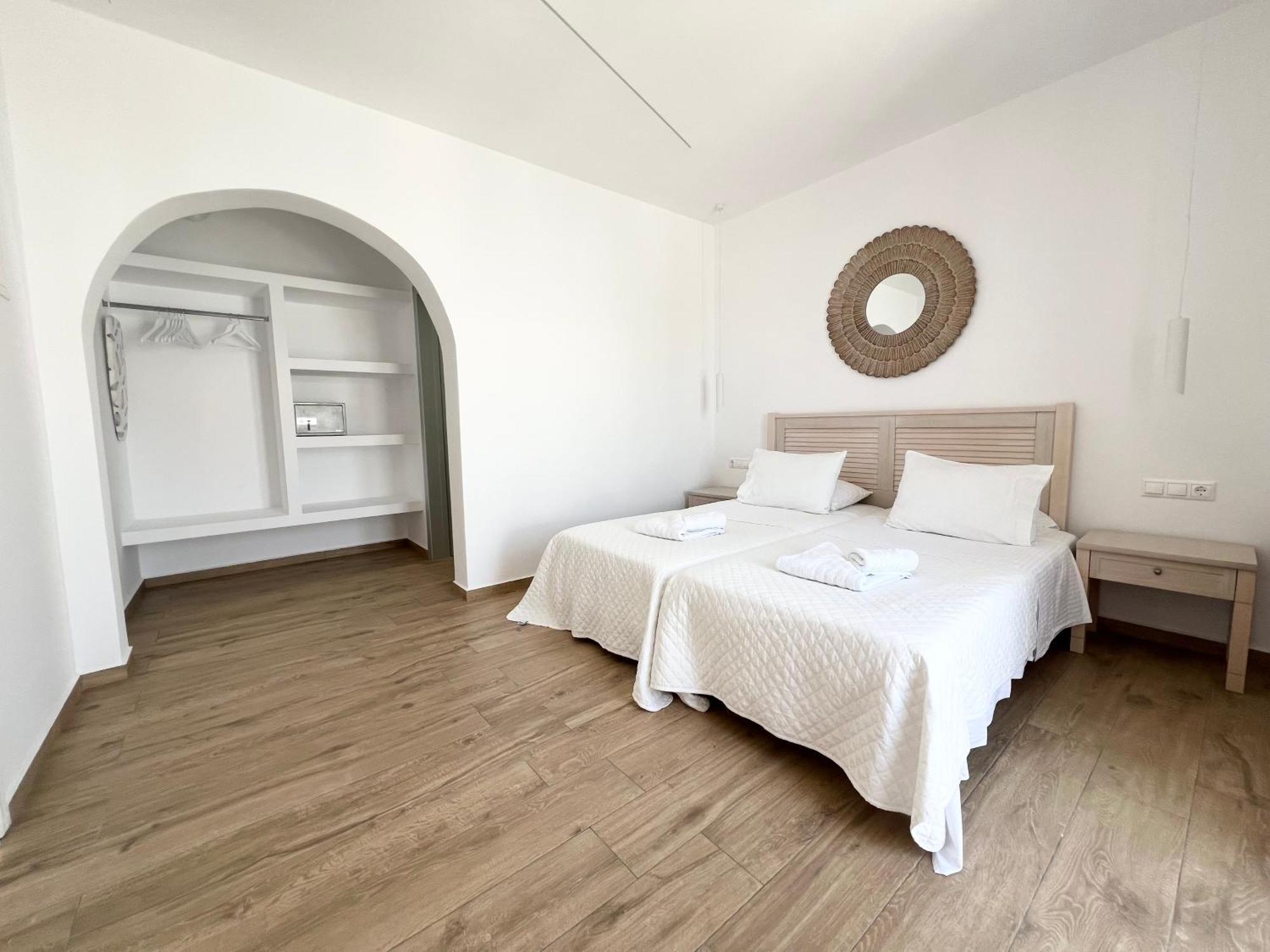 Cyclades Blue Aparthotel Ornos  Luaran gambar